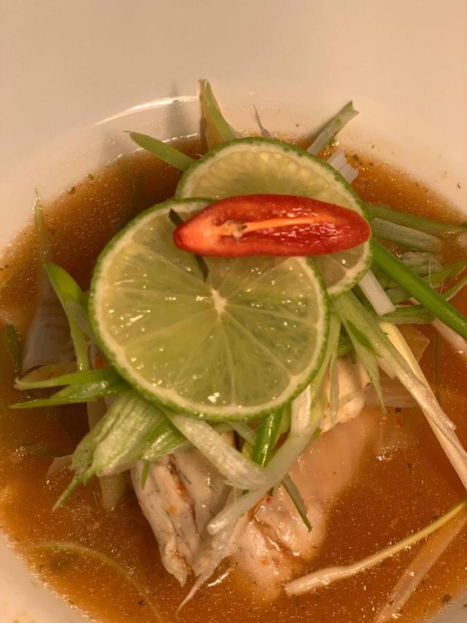 Siam Cottage Guesthouse Over 300 Years Old With Thai Restaurant Moreton-in-Marsh ภายนอก รูปภาพ